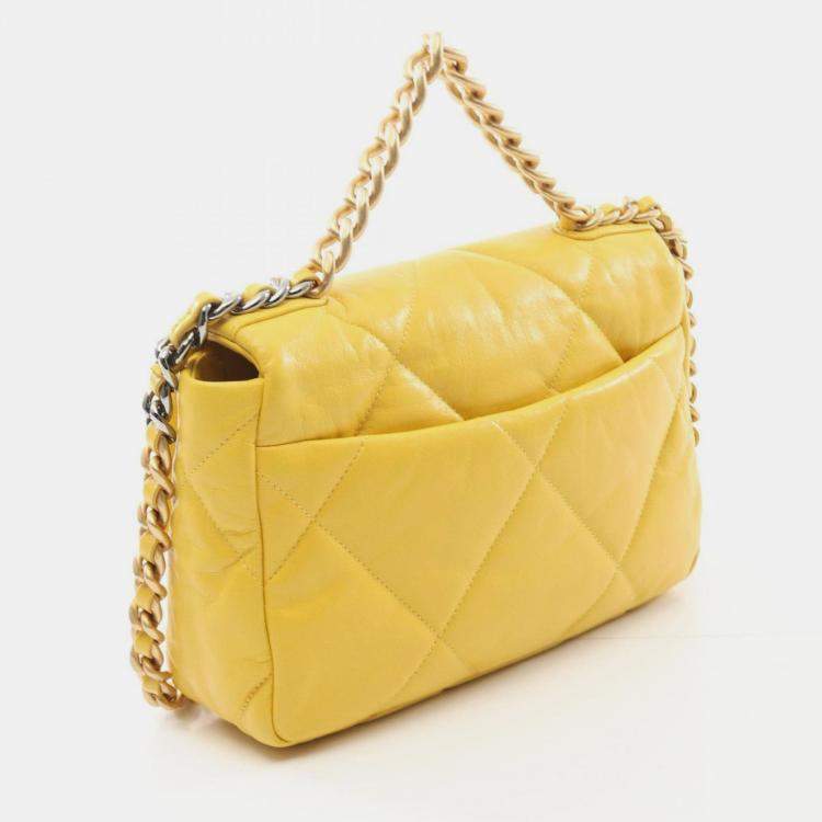 Pre Owned Chanel 19 Disneuf Matelasse Shoulder Bag Lambskin (Sheepskin) Yellow