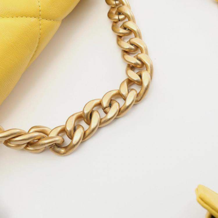 Pre Owned Chanel 19 Disneuf Matelasse Shoulder Bag Lambskin (Sheepskin) Yellow