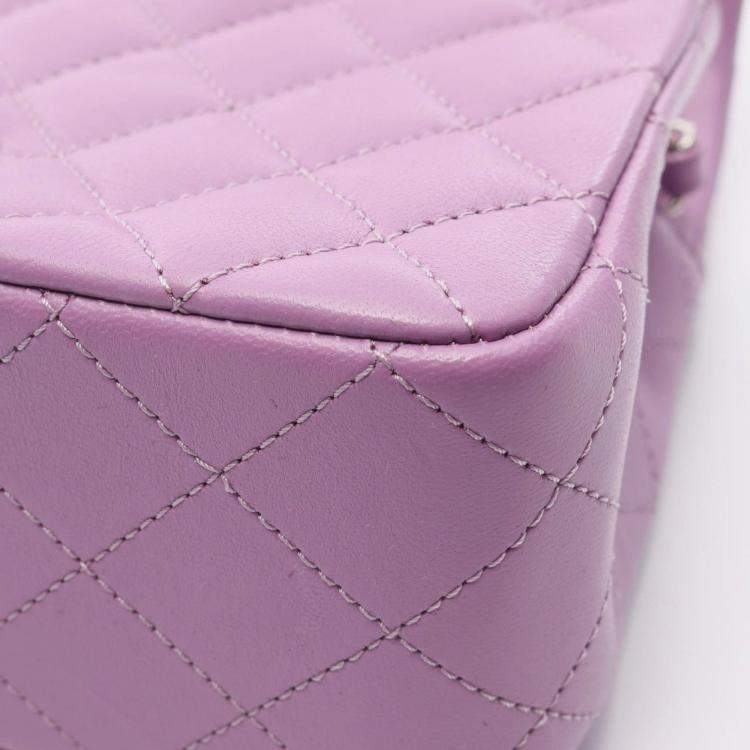 مملوكة مسبقًا Chanel Mini Matelasse Shoulder Bag In Lambskin Leather Purple