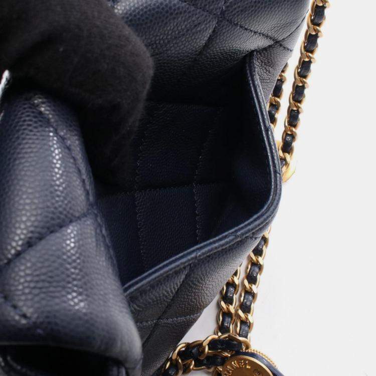 مملوكة مسبقًا Chanel Matelasse Mini Shoulder Bag In Calfskin Leather Navy Blue