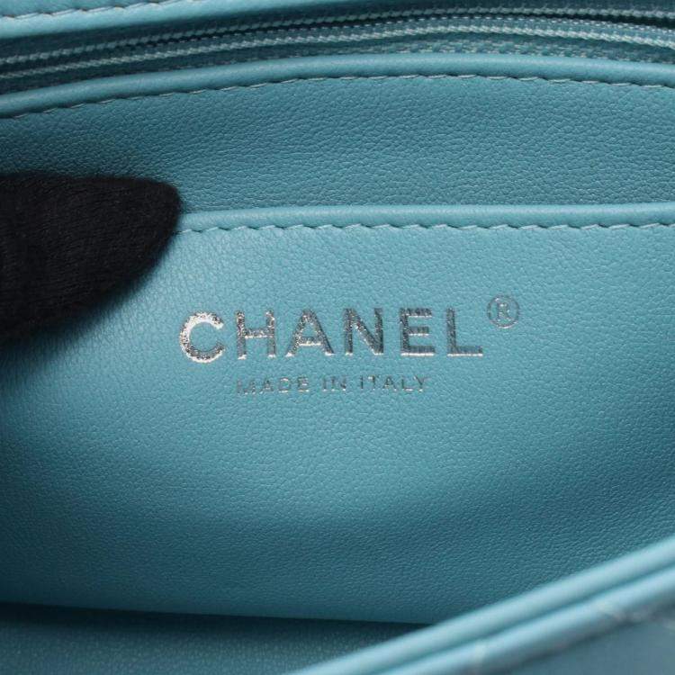مملوكة مسبقًا Chanel Mini Matelasse Shoulder Bag Lambskin Leather Blue
