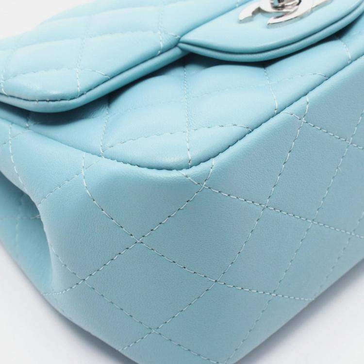 مملوكة مسبقًا Chanel Mini Matelasse Shoulder Bag Lambskin Leather Blue