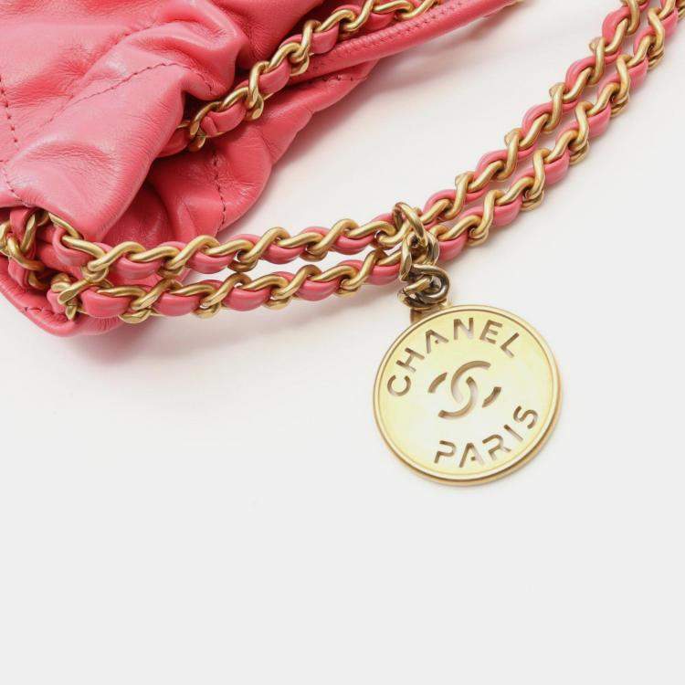 مملوكة مسبقًا Chanel 22 Mini Shoulder Bag Leather Pink