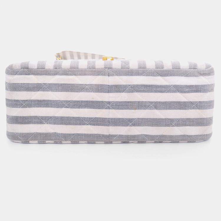 Pre Owned Chanel 1994-96 Grey/White Striped Chain Shoulder Bag