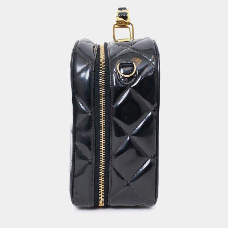 Pre Owned Chanel 1994-96 Black Patent Leather Large Vanity Case