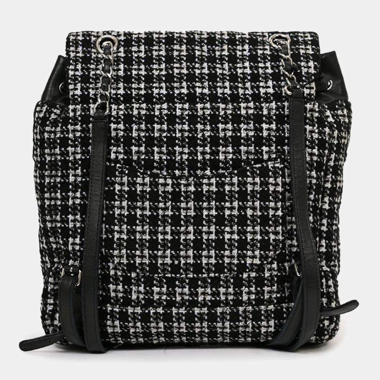 Pre Owned Chanel 2016 Black/Silver Tweed 'Urban Spirit' Backpack