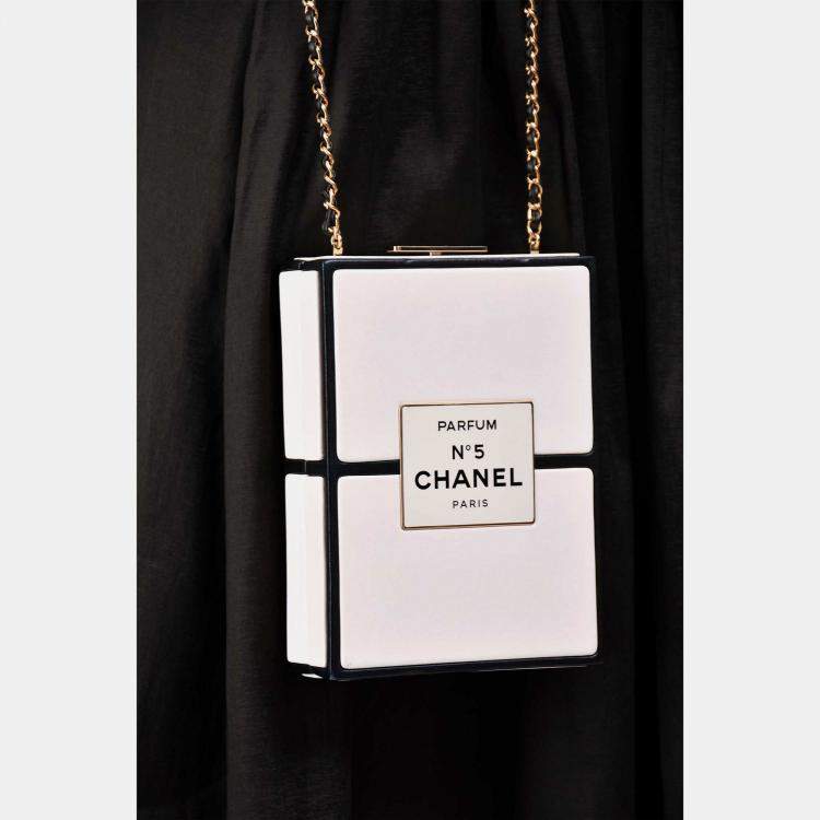 Pre Owned Chanel Black/White Leather No. 5 Perfume Clutch Evening Clutch