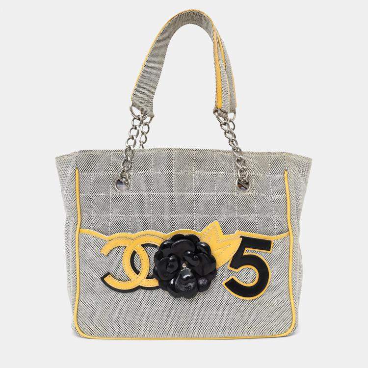 Pre Owned Chanel 2005-06 Yellow/Grey CC Camellia No. 5 Choco Bar Canvas Tote