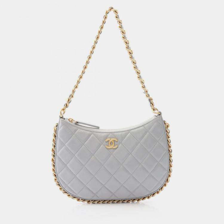 Pre Owned Chanel CC Chain Around Grey Leather Hobo Bag