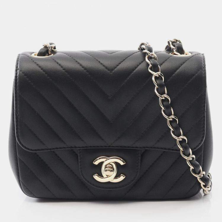 Pre Owned Chanel Classic Single Flap Mini Black Chevron Leather Shoulder Bag