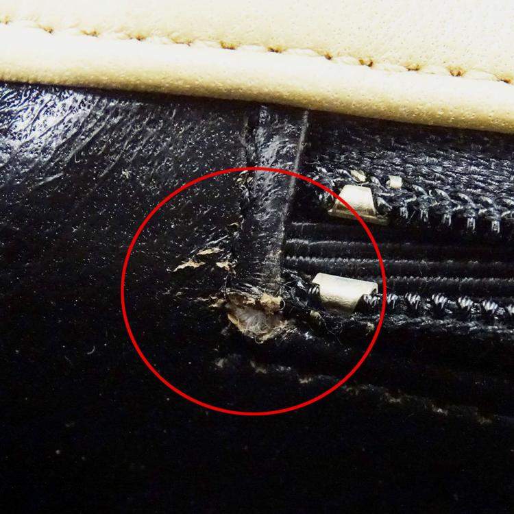 Pre Owned Chanel Mademoiselle Shoulder Bag In Black And Beige Lambskin