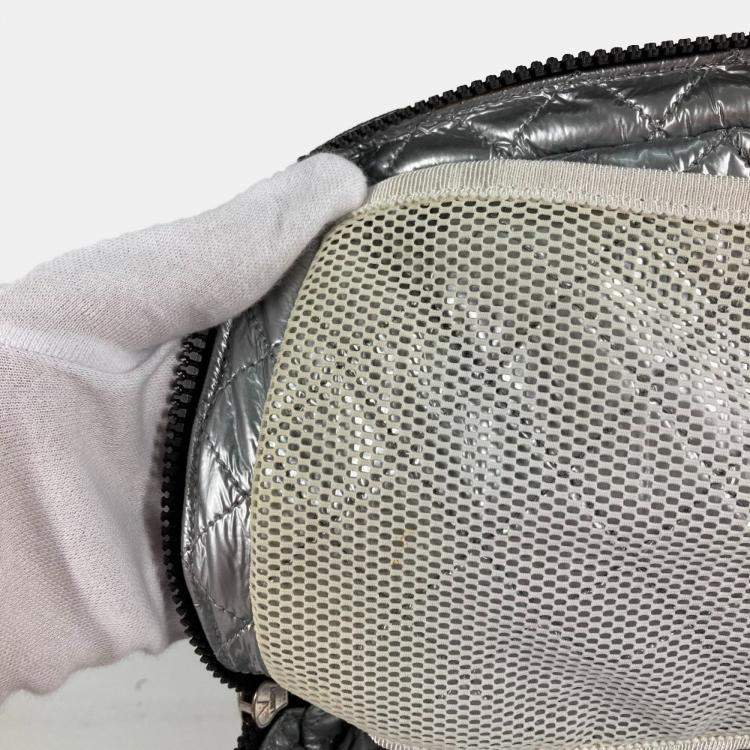 Pre Owned Chanel White Black Fabric Bag 