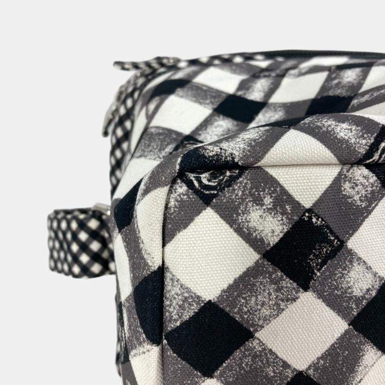 Pre Owned Chanel White Black Fabric Bag 