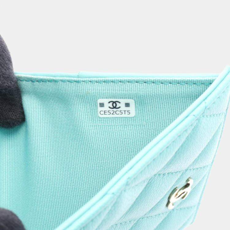 Pre Owned Chanel Matelasse Classic Small Wallet Bi-Fold Grained Calfskin Leather Green