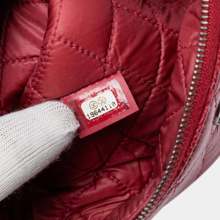 Pre Owned Chanel Red Small Crinkled Patent O Case Clutch