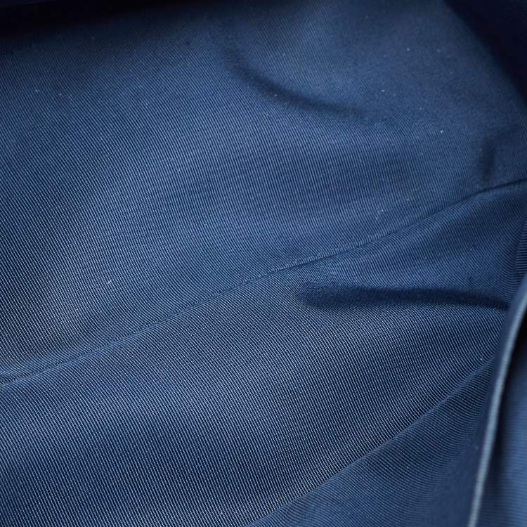 Pre Owned Chanel CC Classic Blue Quilted Leather Shopper Tote