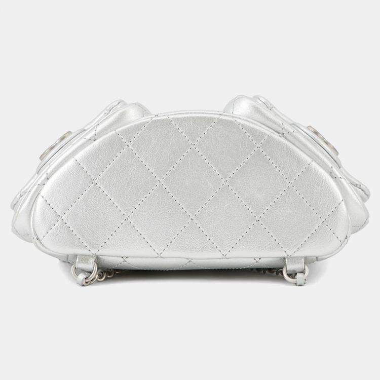 Pre Owned Chanel Backpack Silver Metalic Lambskin