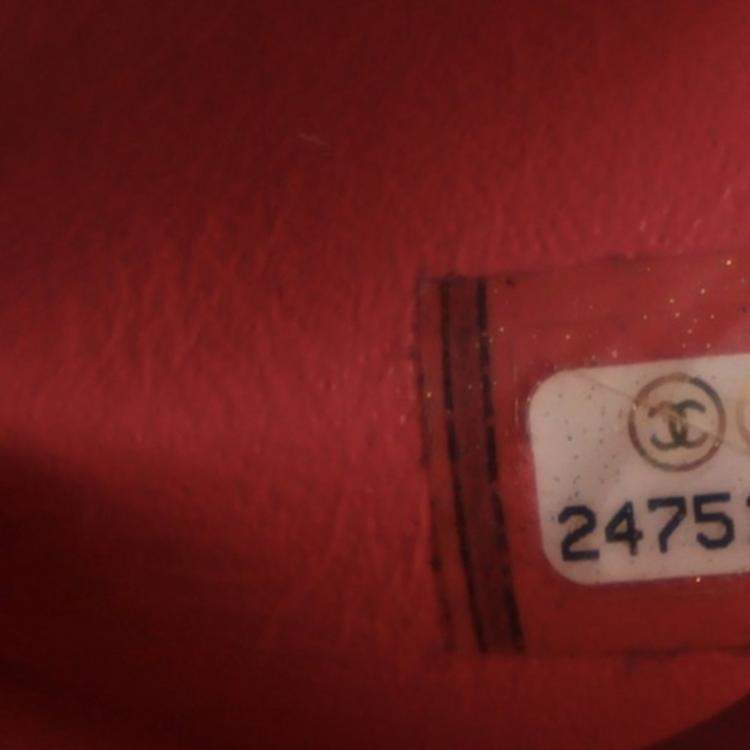 Pre Owned Chanel Mini Lambskin Reversed Round Flap Bag