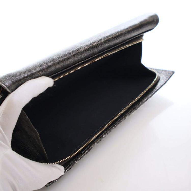 Pre Owned Chanel Cracked Metallic Calfskin Zip Away Chain Clutch