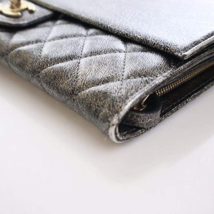 Pre Owned Chanel Cracked Metallic Calfskin Zip Away Chain Clutch