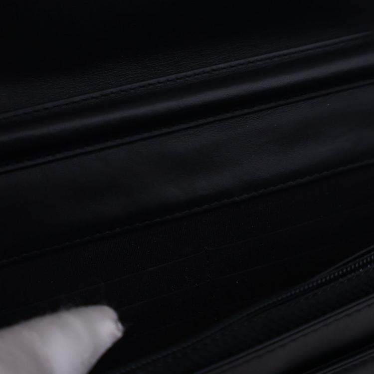 مملوكة مسبقًا Chanel Caviar Boy Wallet On Chain (WOC)