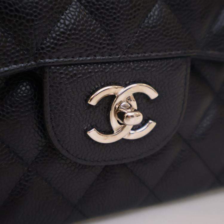 Pre Owned Chanel Jumbo Caviar Classic DoubleFlap Bag