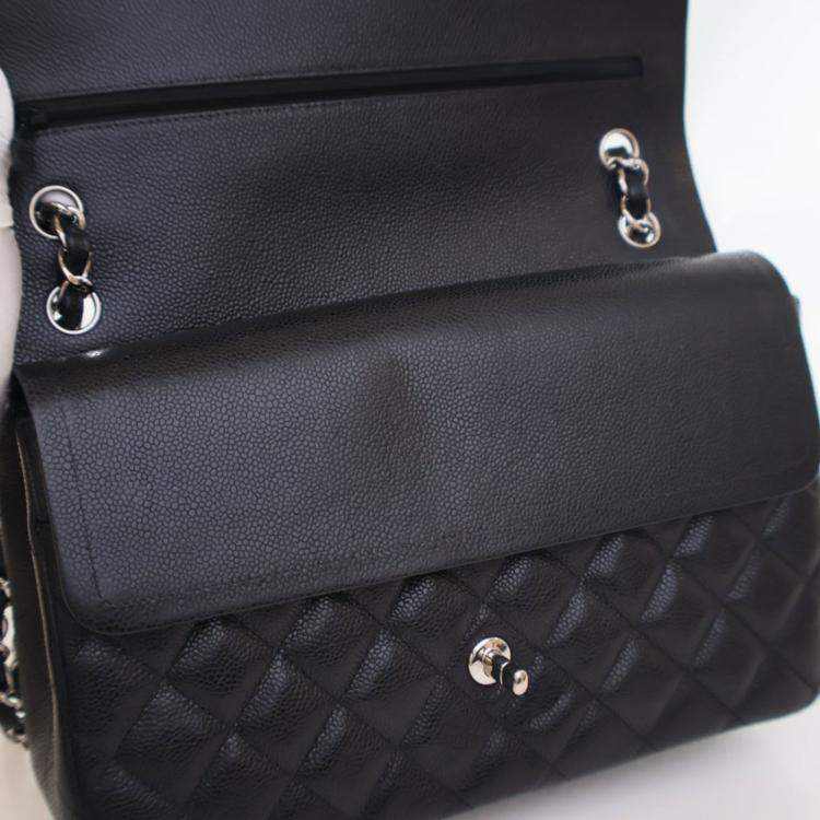 Pre Owned Chanel Jumbo Caviar Classic DoubleFlap Bag