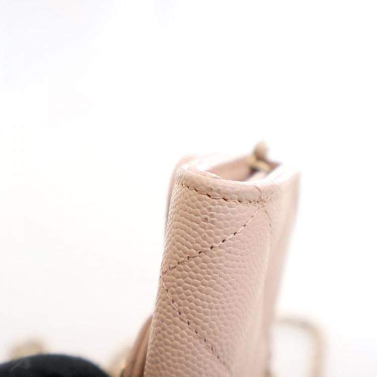 Pre Owned Chanel Caviar Card Holder On Chain