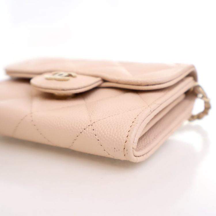 Pre Owned Chanel Caviar Card Holder On Chain