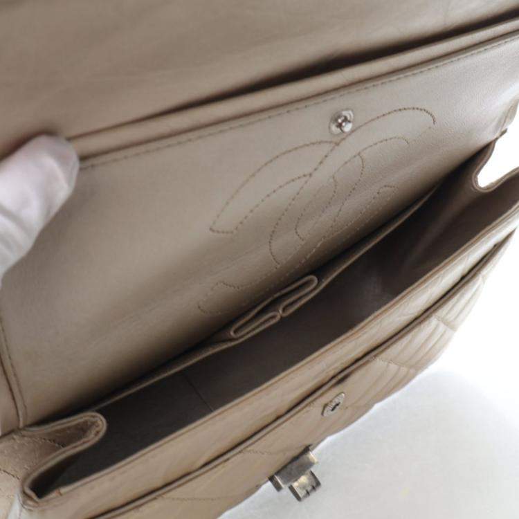 Pre Owned Chanel Crinkled Calfskin Reissue 2.55 Double Flap Bag 226