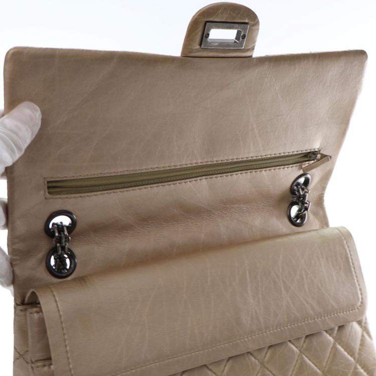 Pre Owned Chanel Crinkled Calfskin Reissue 2.55 Double Flap Bag 226