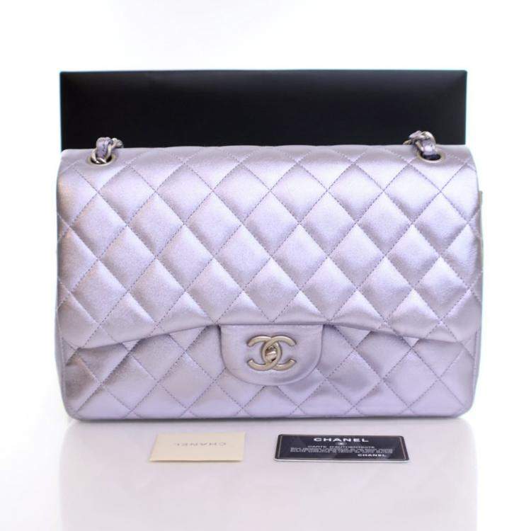 مملوكة مسبقًا Chanel Jumbo Purple Lambskin Classic Double Flap Bag