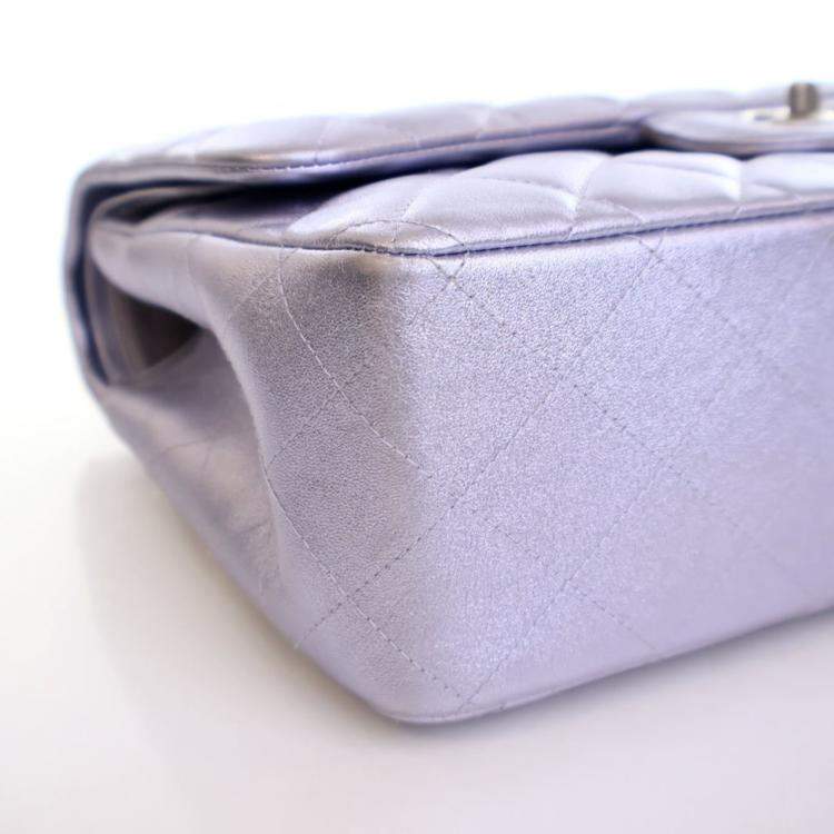 مملوكة مسبقًا Chanel Jumbo Purple Lambskin Classic Double Flap Bag