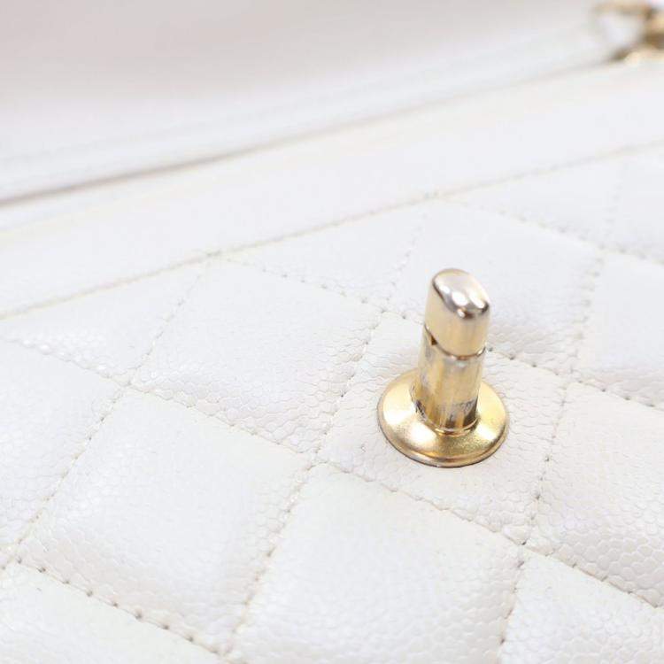 Pre Owned Chanel White Caviar Twist Your Buttons Wallet On Chain (WOC)