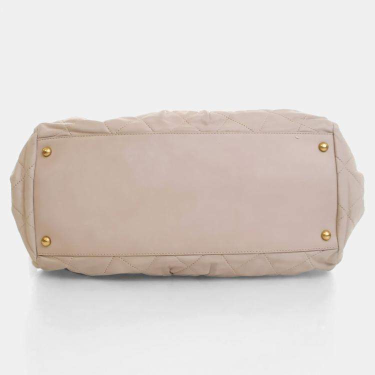 Pre Owned Chanel Beige Calfskin Chic Quilt Bowling Bag