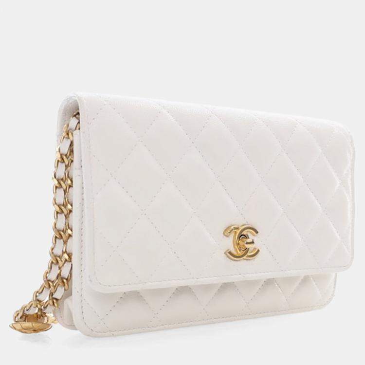 Pre Owned Chanel Caviar Twist Your Buttons Wallet On Chain (WOC)