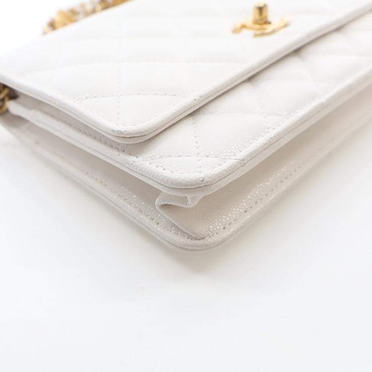 Pre Owned Chanel Caviar Twist Your Buttons Wallet On Chain (WOC)