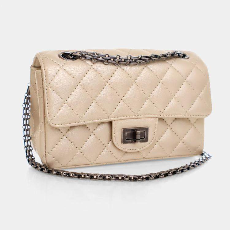 مملوكة مسبقًا Chanel Mini 224 Beige Calfskin Reissue Flap Bag