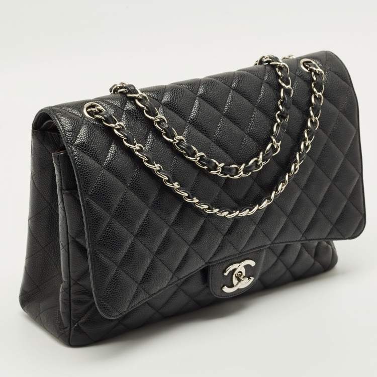 مملوكة مسبقًا Chanel Classic Maxi Black Quilted Caviar Leather Double Flap Bag