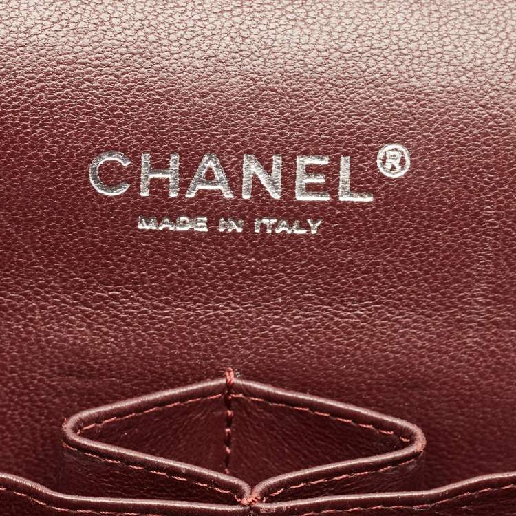 مملوكة مسبقًا Chanel Classic Maxi Black Quilted Caviar Leather Double Flap Bag