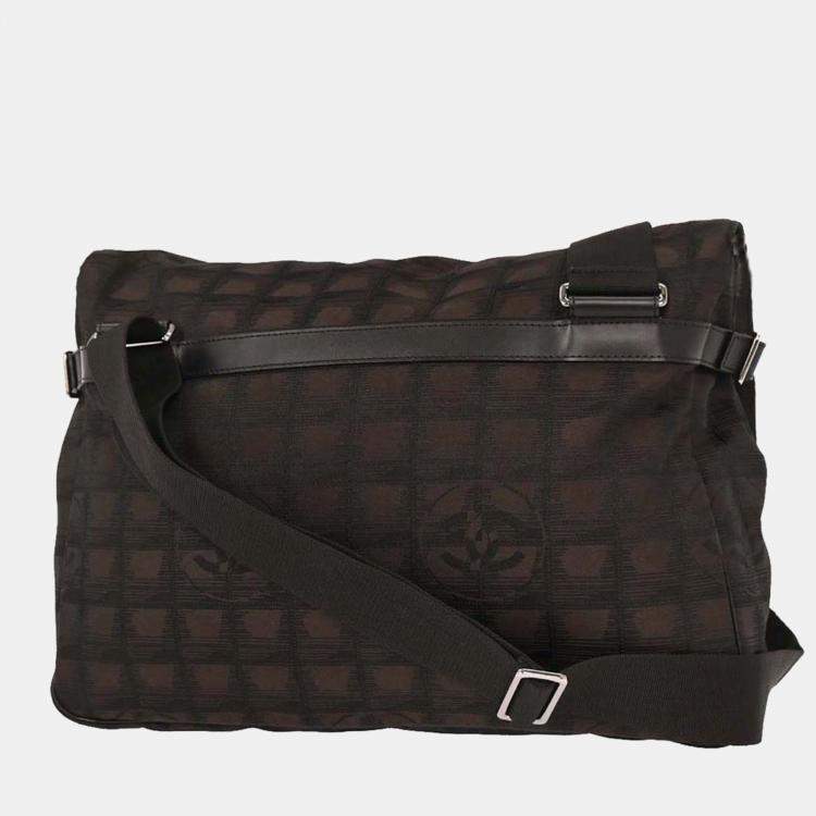 مملوكة مسبقًا Chanel Brown Jacquard Nylon Travel Line Shoulder Bag