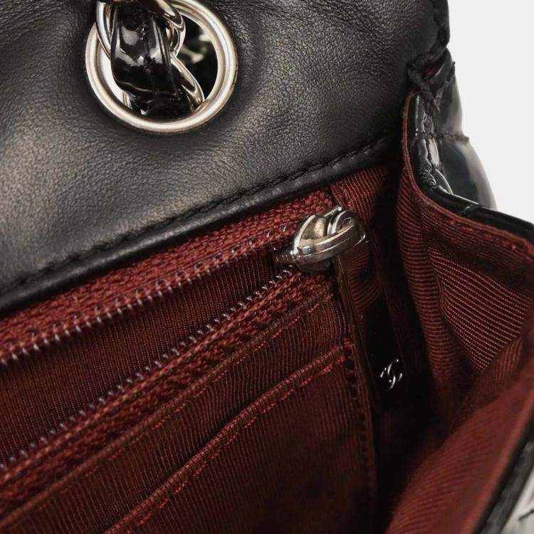 Pre Owned Chanel Black Patent Leather Secret Label Single Flap Shoulder Bag