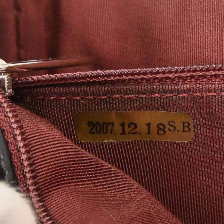 Pre Owned Chanel Black Patent Leather Shoulder Bag