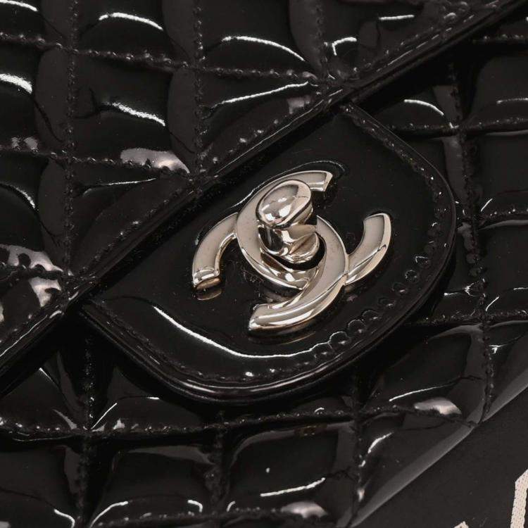 Pre Owned Chanel Black Patent Leather Shoulder Bag