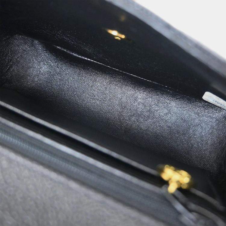 مملوكة مسبقًا Chanel Black Calfskin Chevron Single Flap Shoulder Bag