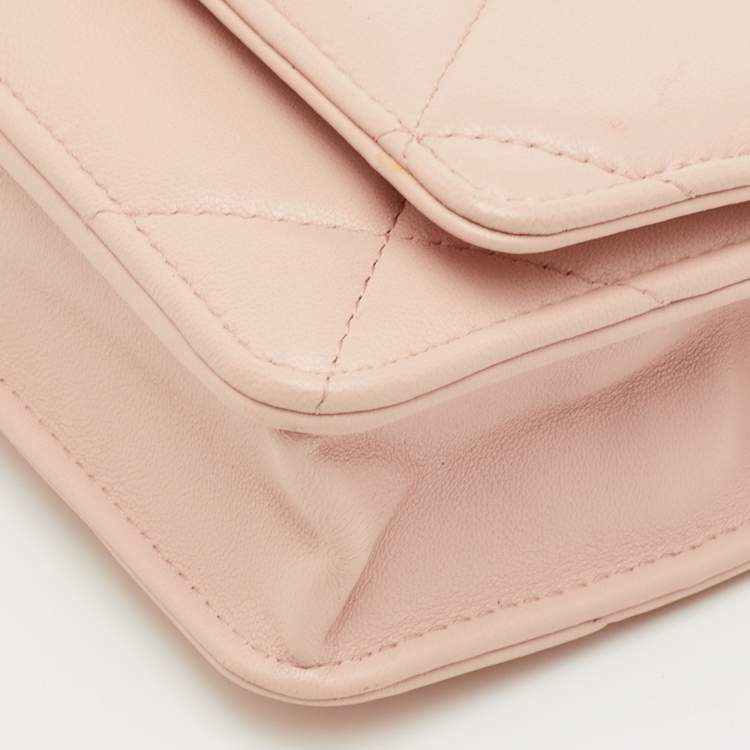 Pre Owned Chanel 19 Flap Pink Quilted Leather Wallet On Chain