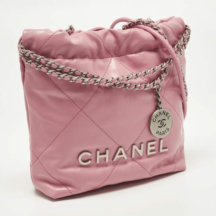 مملوكة مسبقًا Chanel 22 Mini Pink Quilted Leather Chain Bag