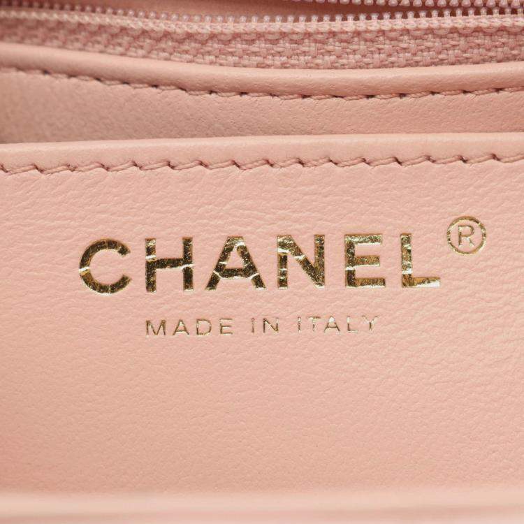 مملوكة مسبقًا Chanel Matelasse Shoulder Bag Lambskin (Sheepskin) Pink
