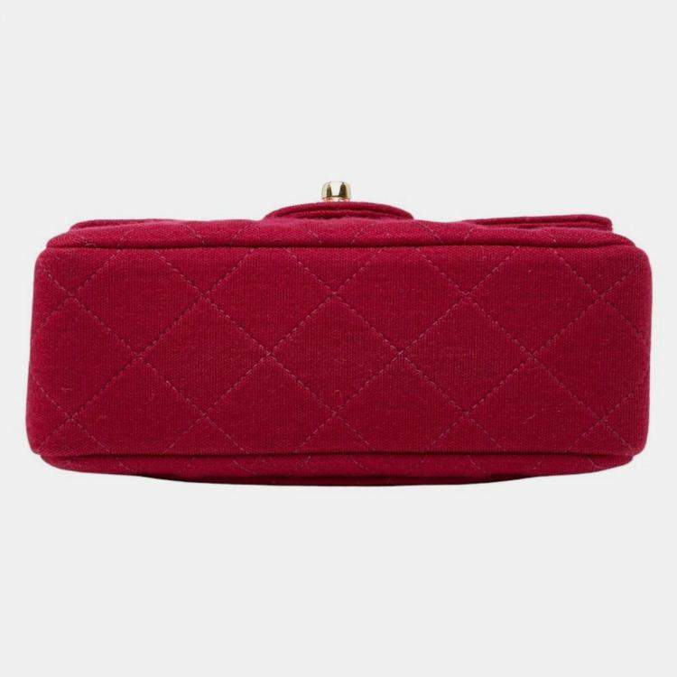 مملوكة مسبقًا Chanel Coco Mark Mini Matelasse 17 Chain Shoulder Bag Red Cotton
