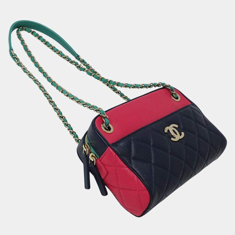 Pre Owned Chanel Matelasse Shoulder Bag Camera Leather Tricolor Blue Pink Green Gold Hardware Chain Mini Small